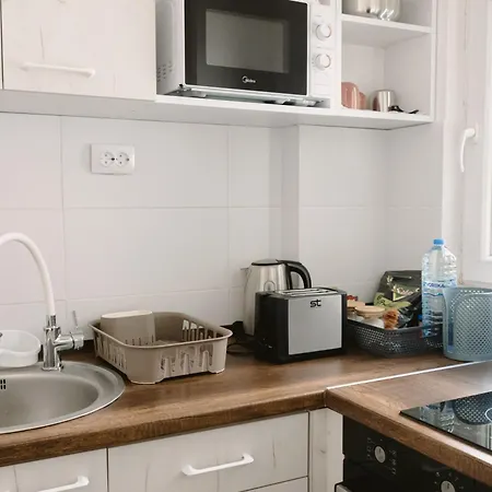Near Center With Balcony And Free Parking Skopie